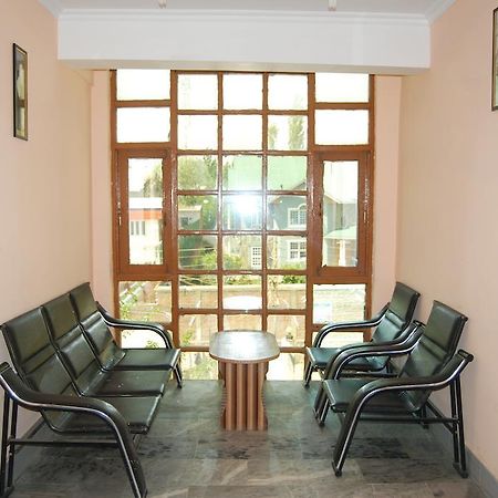 Hotel Azad Durgjan Kültér fotó